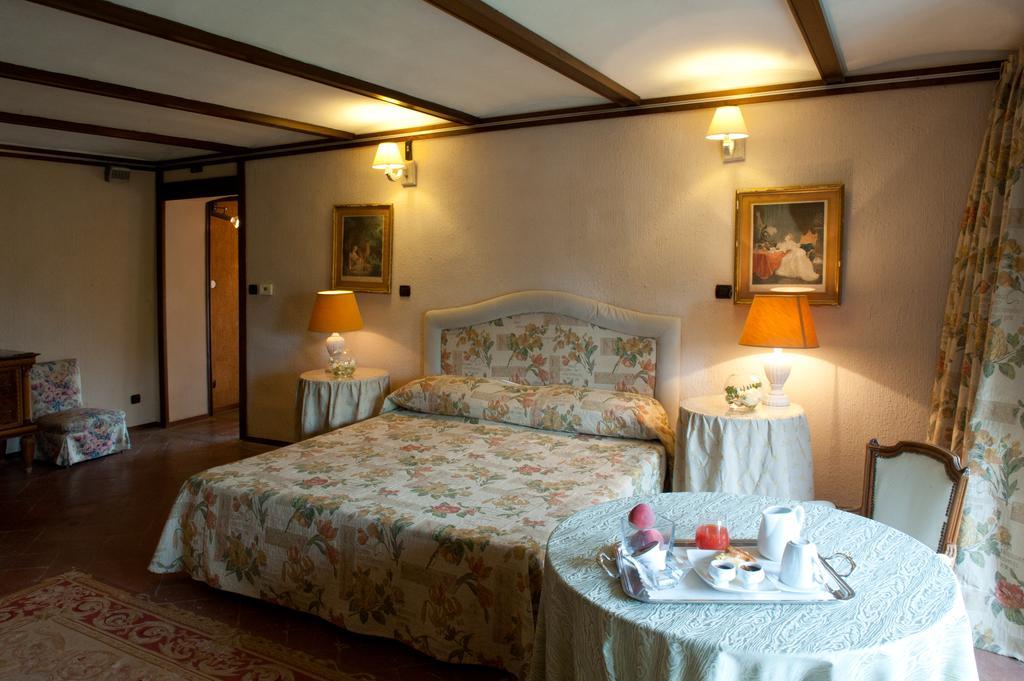 Relais Del Castello Di Oviglio 호텔 외부 사진